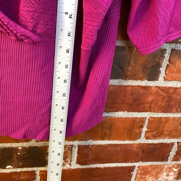 Lane Bryant Womens 26/28 Fuschia Wrap Vneck Crochet Knit Blouse Top - Picture 6 of 7